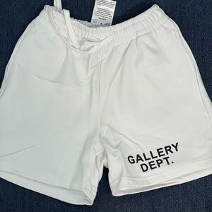 Gallery Dept Classic White Shorts